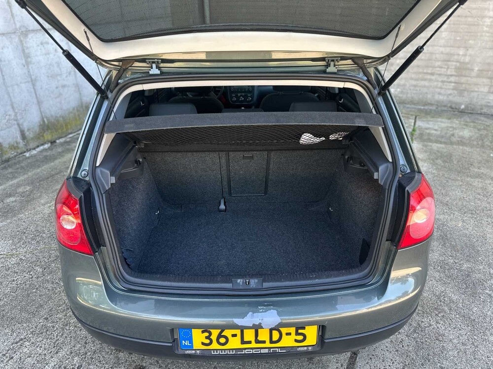 Volkswagen Golf 1.6 Turijn 102pk 2004, 36-LLD-5