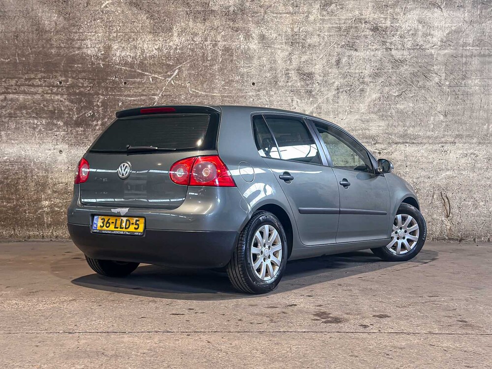 Volkswagen Golf 1.6 Turijn 102pk 2004, 36-LLD-5
