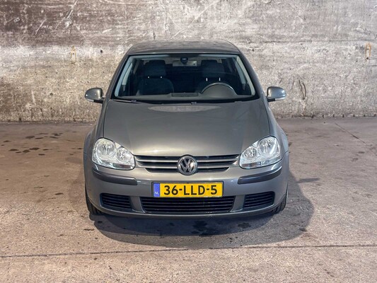 Volkswagen Golf 1.6 Turijn 102pk 2004, 36-LLD-5