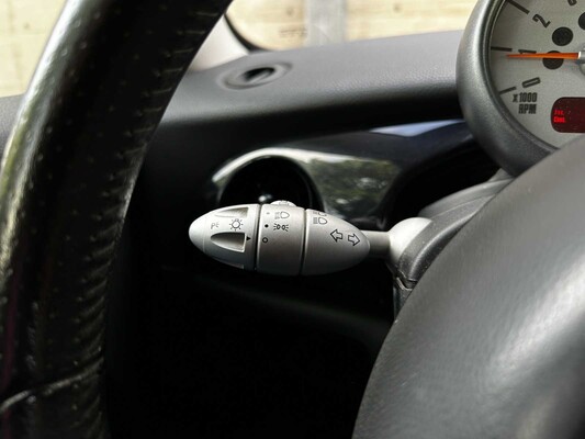 MINI 3-Deurs 1.6 One Pepper 90pk 2006, 43-ZRT-1