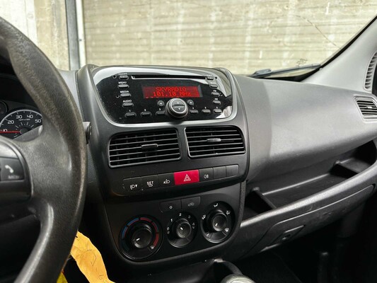 Fiat Doblò Cargo 1.3 MultiJet Maxi 90pk 2014 (Origineel-NL + 1e eigenaar), VJ-638-N