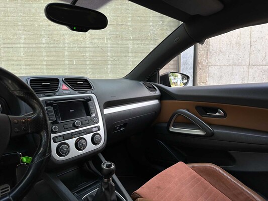 Volkswagen Scirocco 1.4 TSI Highline 160pk 2009 (Origineel-NL), 06-HTJ-6