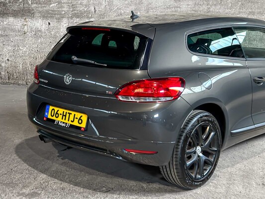 Volkswagen Scirocco 1.4 TSI Highline 160pk 2009 (Origineel-NL), 06-HTJ-6