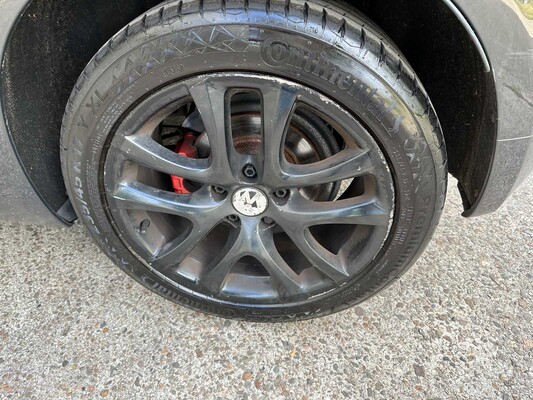 Volkswagen Scirocco 1.4 TSI Highline 160pk 2009 (Origineel-NL), 06-HTJ-6