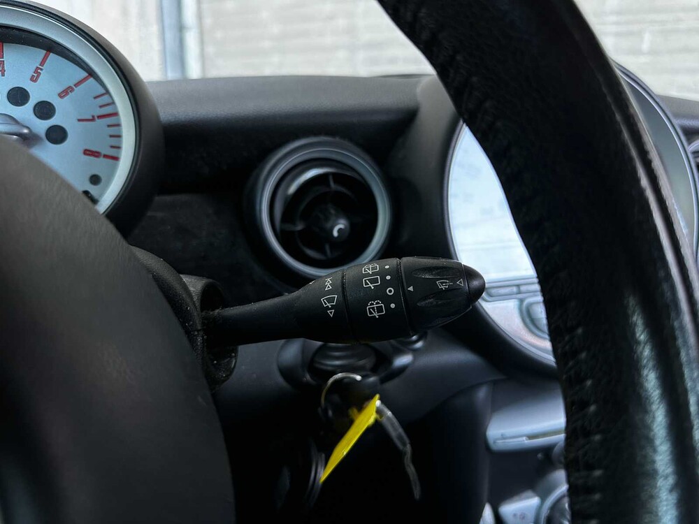 MINI 3-Deurs 1.6 Cooper Chili 120pk 2008 (Origineel-NL), 95-ZF-BZ