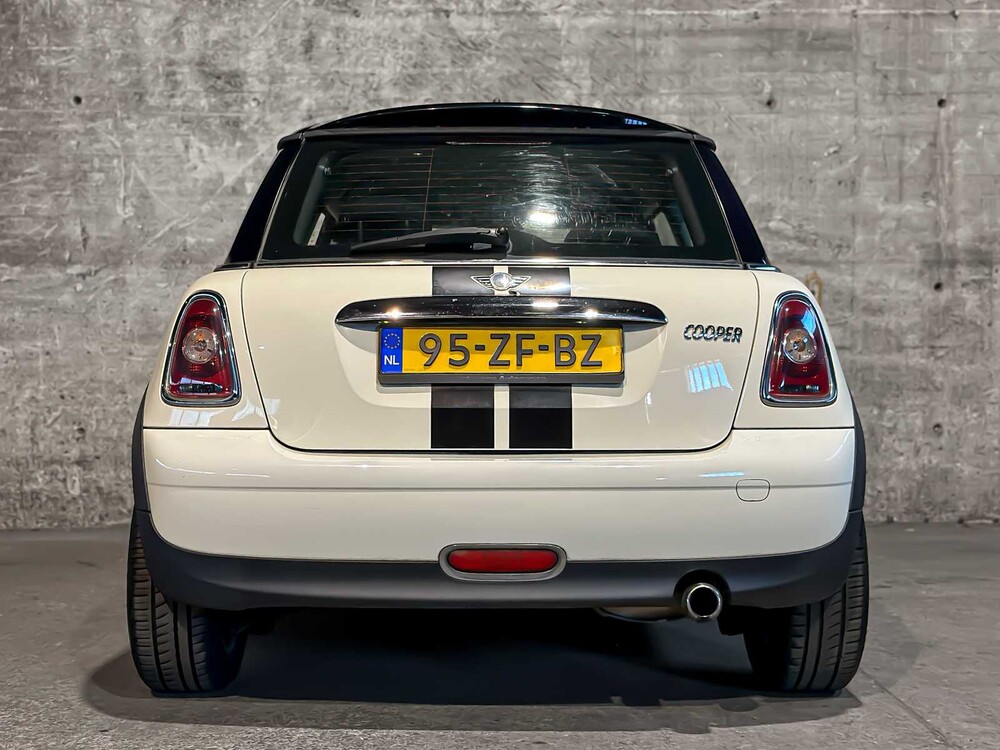 MINI 3-Deurs 1.6 Cooper Chili 120pk 2008 (Origineel-NL), 95-ZF-BZ