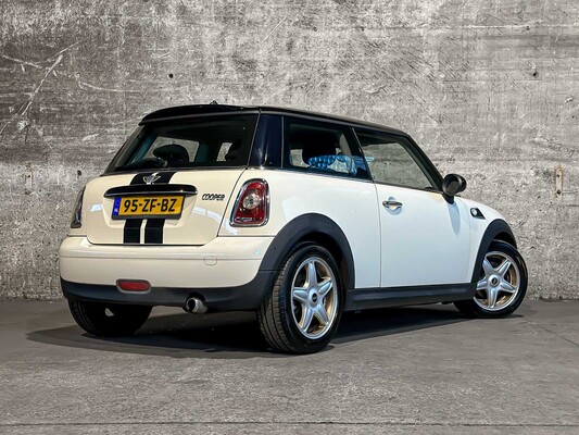 MINI 3-Deurs 1.6 Cooper Chili 120pk 2008 (Origineel-NL), 95-ZF-BZ
