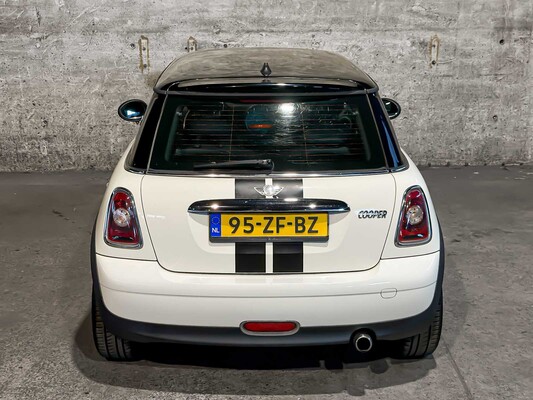 MINI 3-Deurs 1.6 Cooper Chili 120pk 2008 (Origineel-NL), 95-ZF-BZ