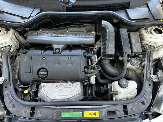MINI Cabrio 1.6 One 98pk 2010, KG-082-J