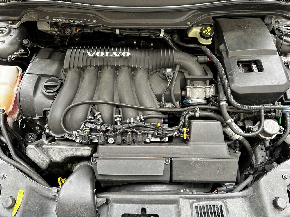 Volvo V50 2.4i Elite 170pk 2004 (Origineel-NL), 34-PD-RJ