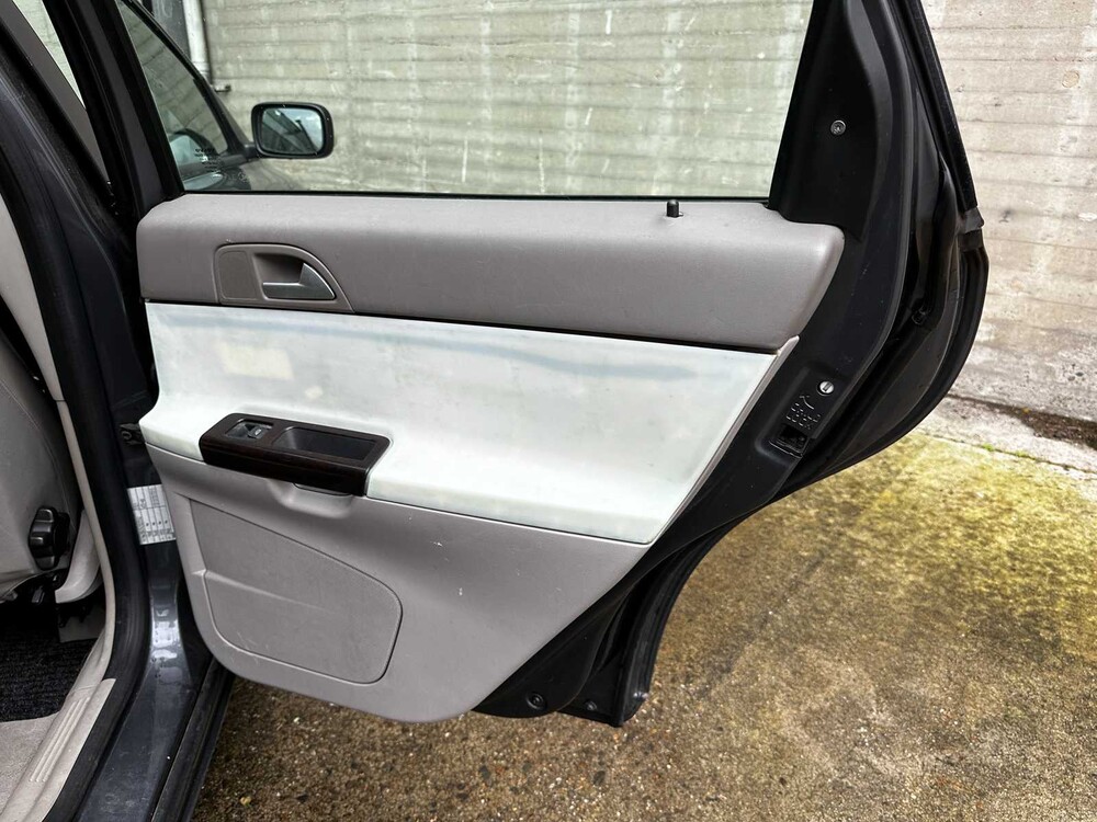 Volvo V50 2.4i Elite 170pk 2004 (Origineel-NL), 34-PD-RJ