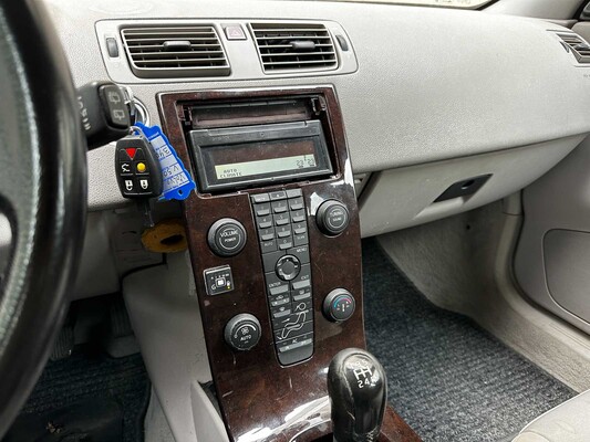 Volvo V50 2.4i Elite 170pk 2004 (Origineel-NL), 34-PD-RJ