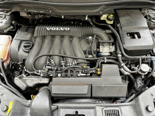 Volvo V50 2.4i Elite 170pk 2004 (Origineel-NL), 34-PD-RJ
