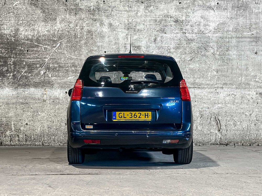Peugeot 5008 1.2 PureT Active 131pk 2015 (Origineel-NL), GL-362-H