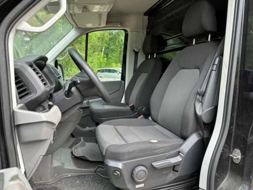 Volkswagen Crafter 35 2.0 TDI L4 EL Highline 177pk 2018, V-106-NZ Bedrijfswagen
