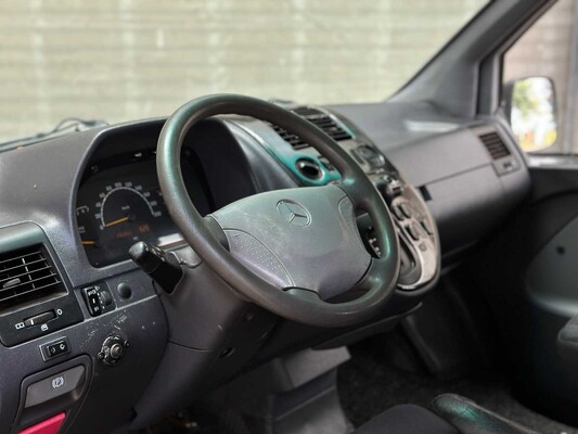 Mercedes-Benz Vito 110 CDI DC 102pk 2002 Rolstoelbus (Origineel-NL) Automaat, 70-BD-RK