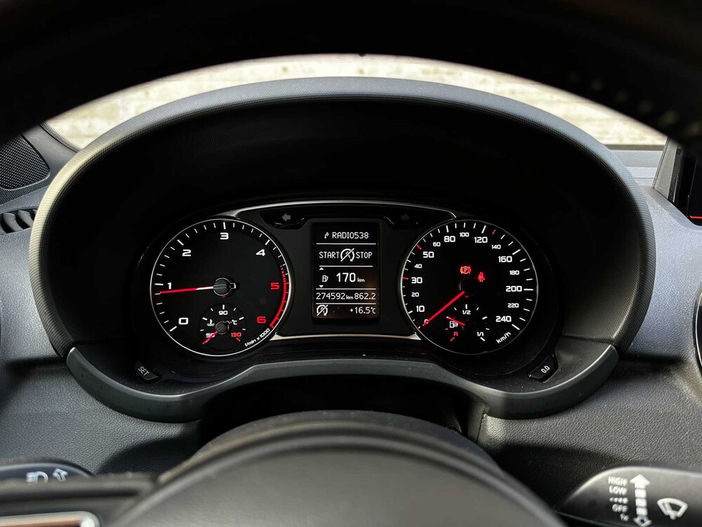Audi A1 Sportback 1.4 TDI Design Pro Line 90pk 2016 (Origineel-NL), JB-414-V