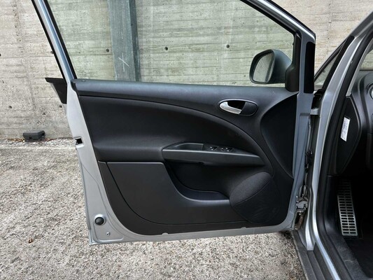 SEAT Altea XL 1.8 TFSI Style 160pk 2011 (Origineel-NL) Automaat, 53-RGD-8