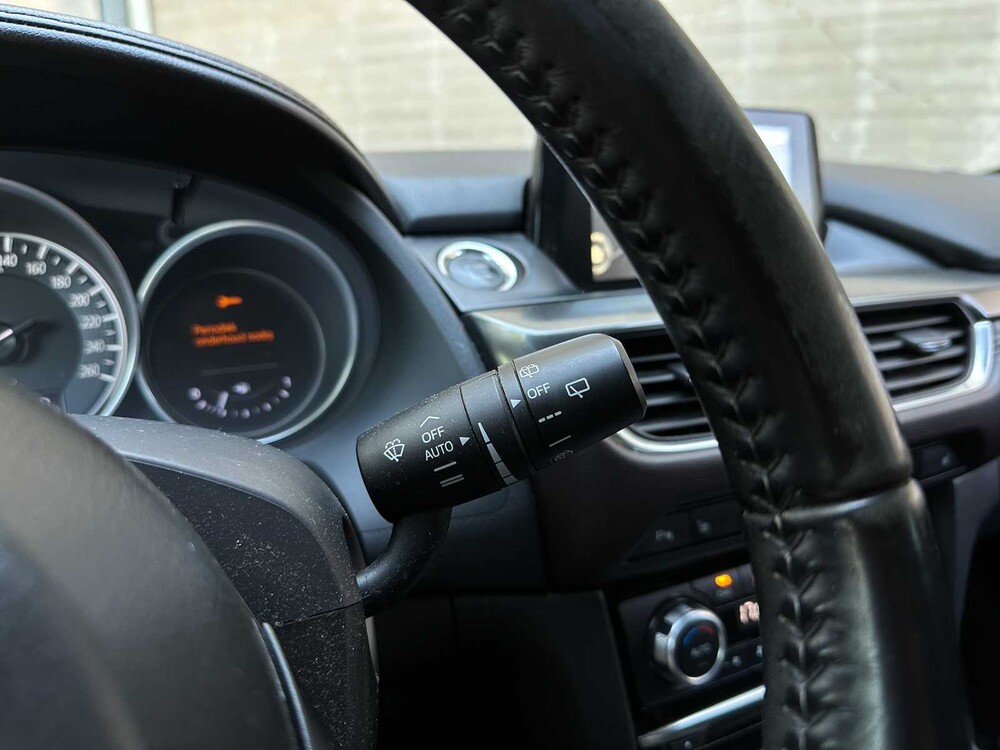 Mazda 6 Sportbreak 2.2D SkyActiv-D 150 Skylease GT 150pk 2015 (Origineel-NL), HT-930-H