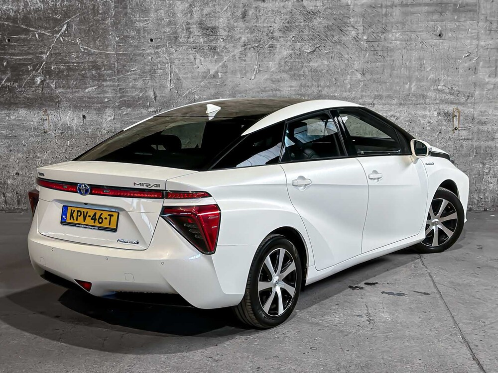 Toyota Mirai FCV Executive 154pk 2016, KPV-46-T