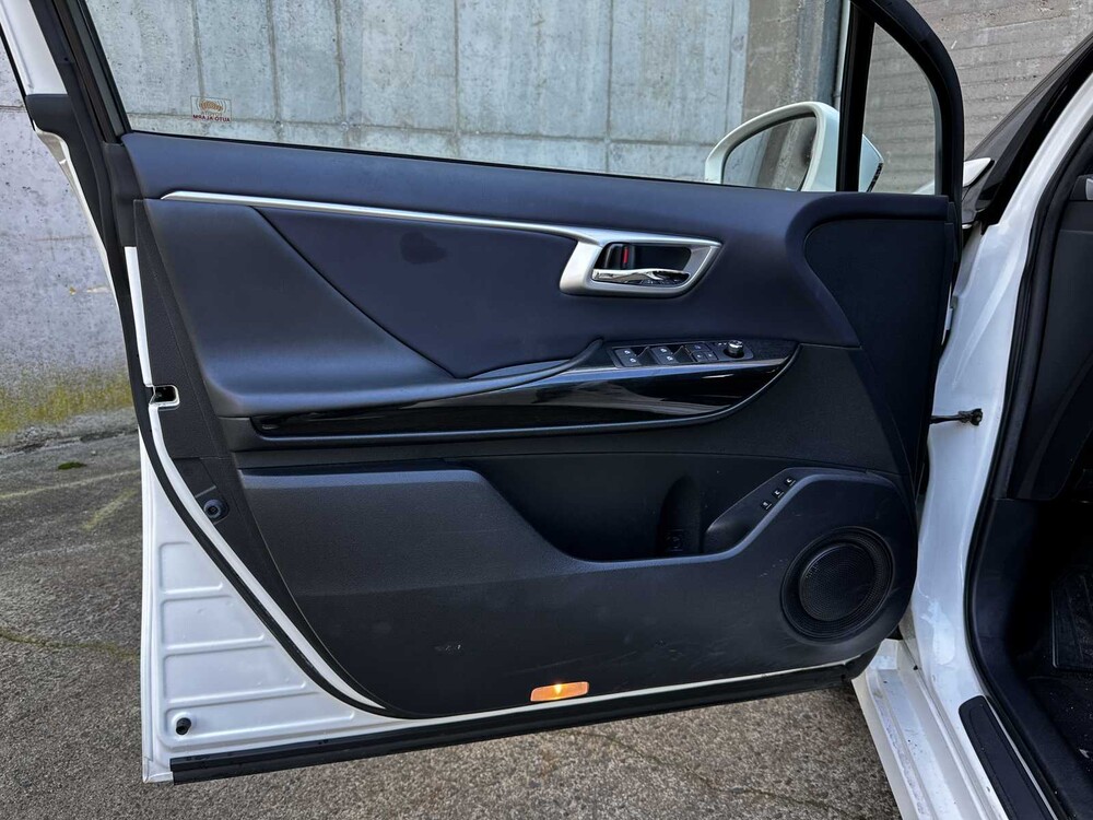 Toyota Mirai FCV Executive 154pk 2016, KPV-46-T
