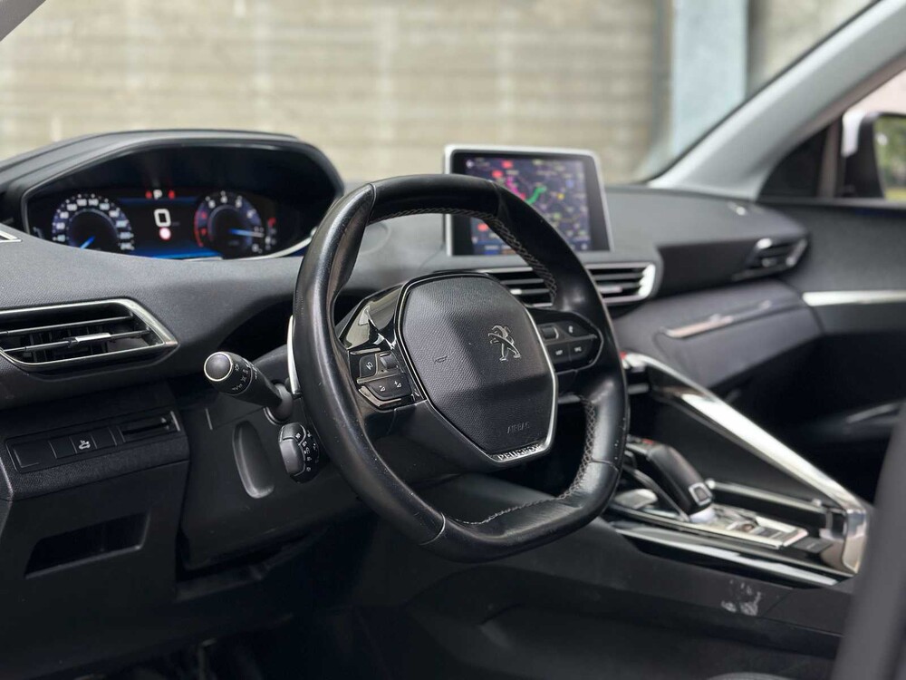 Peugeot 5008 1.2 PureTech Blue Lease Premium Avantage 131pk 2020 (Origineel-NL) 7-persoons, H-545-ZJ