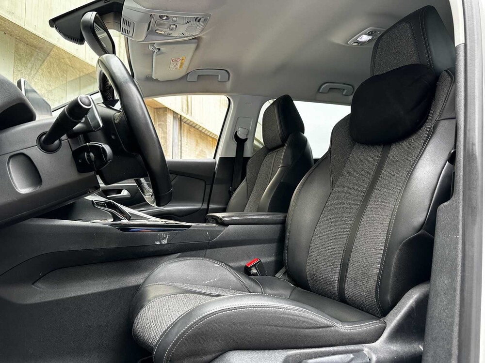 Peugeot 5008 1.2 PureTech Blue Lease Premium Avantage 131pk 2020 (Origineel-NL) 7-persoons, H-545-ZJ