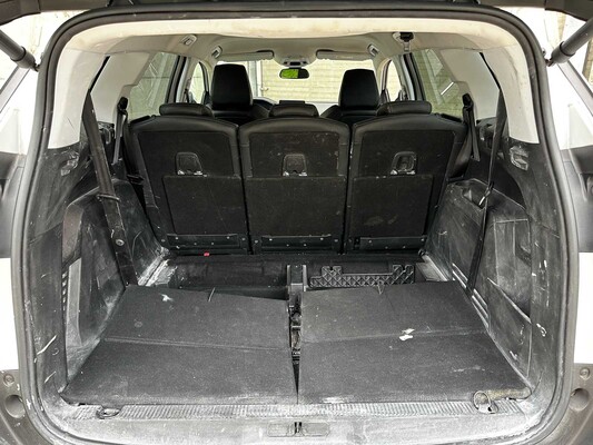 Peugeot 5008 1.2 PureTech Blue Lease Premium Avantage 131pk 2020 (Origineel-NL) 7-persoons, H-545-ZJ