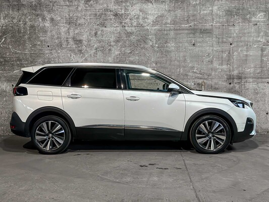 Peugeot 5008 1.2 PureTech Blue Lease Premium Avantage 131pk 2020 (Origineel-NL) 7-persoons, H-545-ZJ