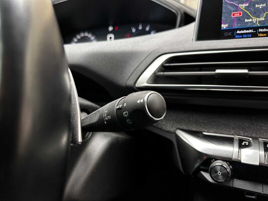 Peugeot 5008 1.2 PureTech Blue Lease Premium Avantage 131pk 2020 (Origineel-NL) 7-persoons, H-545-ZJ