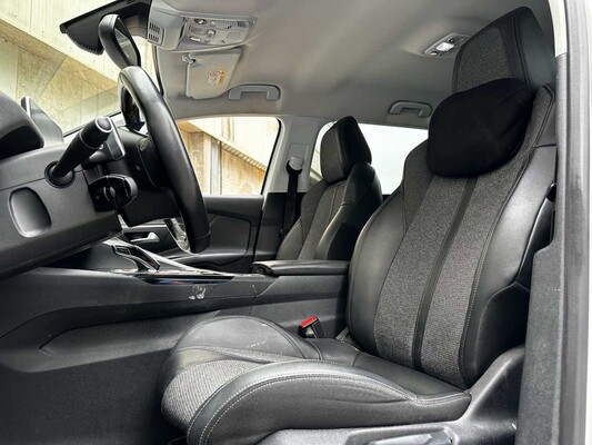 Peugeot 5008 1.2 PureTech Blue Lease Premium Avantage 131pk 2020 (Origineel-NL) 7-persoons, H-545-ZJ