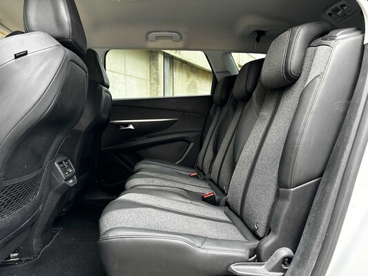 Peugeot 5008 1.2 PureTech Blue Lease Premium Avantage 131pk 2020 (Origineel-NL) 7-persoons, H-545-ZJ