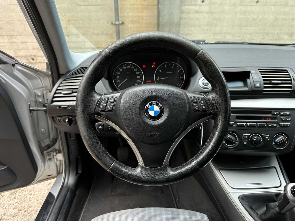 BMW 118i 129pk 2006 1-serie (Origineel-NL), 56-SK-GG