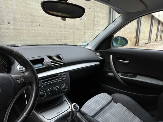 BMW 118i 129pk 2006 1-serie (Origineel-NL), 56-SK-GG