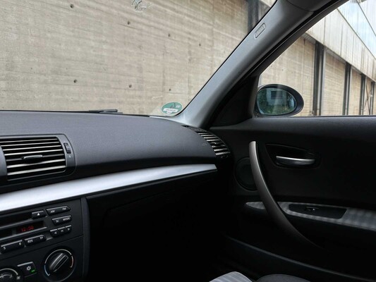 BMW 118i 129pk 2006 1-serie (Origineel-NL), 56-SK-GG
