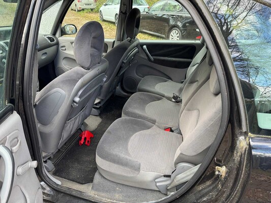 Citroen Xsara Picasso 1.6i Attraction (origineel-NL), 20-RN-RT