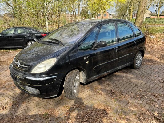 Personen- en bedrijfsauto's in Milsbeek