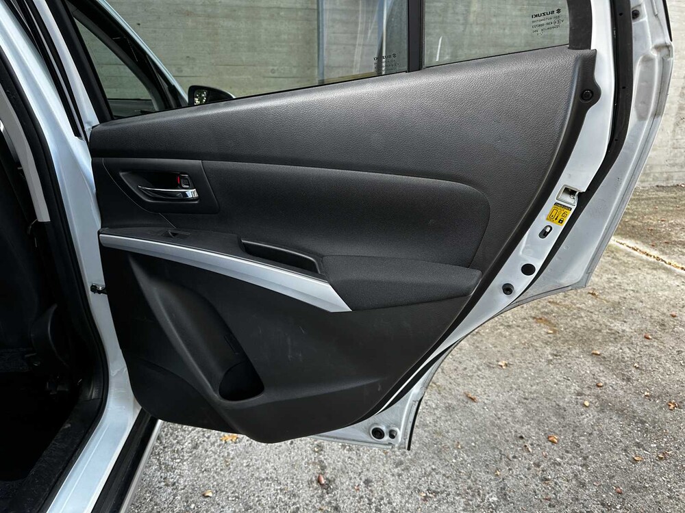 Suzuki S-Cross 1.4 B.jet Select SH 129pk 2021, Z-294-LR