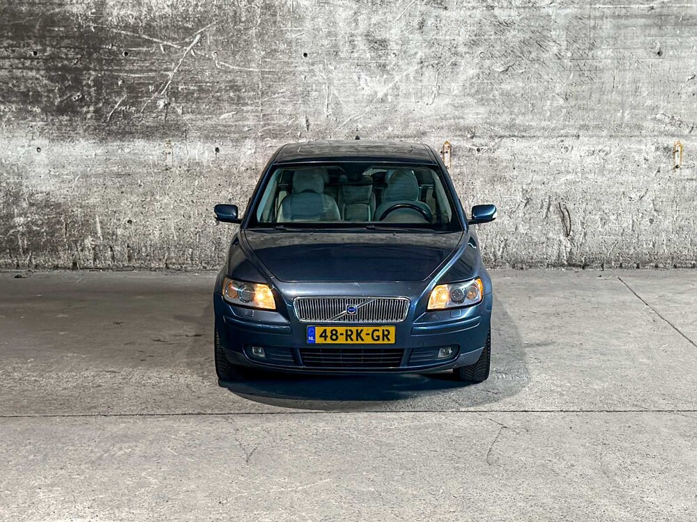 Volvo V50 2.4 Summum 140pk 2005 (Origineel-NL), 48-RK-GR