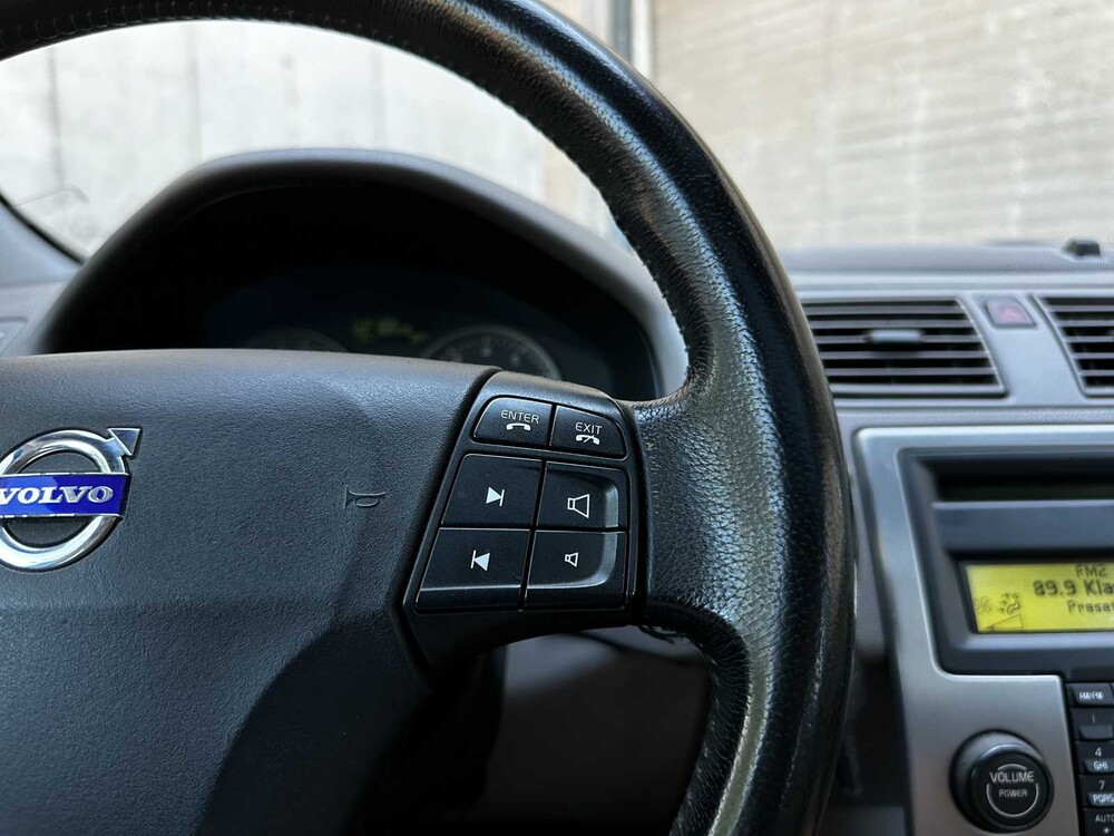 Volvo V50 2.4 Summum 140pk 2005 (Origineel-NL), 48-RK-GR