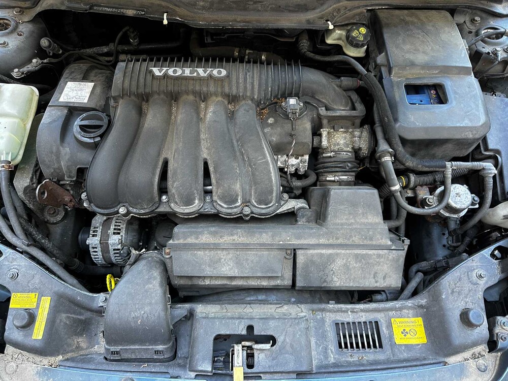 Volvo V50 2.4 Summum 140pk 2005 (Origineel-NL), 48-RK-GR
