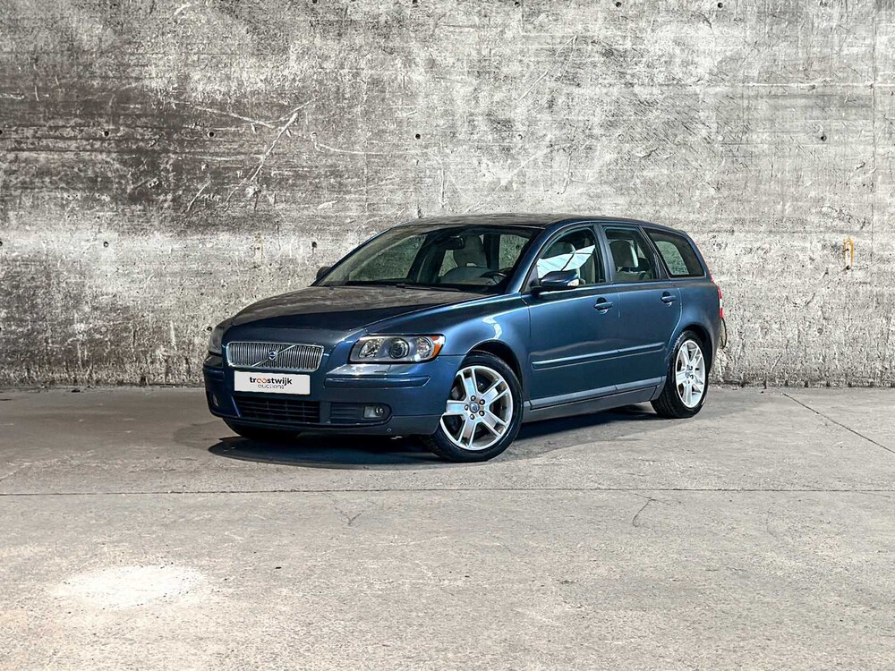 Volvo V50 2.4 Summum 140pk 2005 (Origineel-NL), 48-RK-GR
