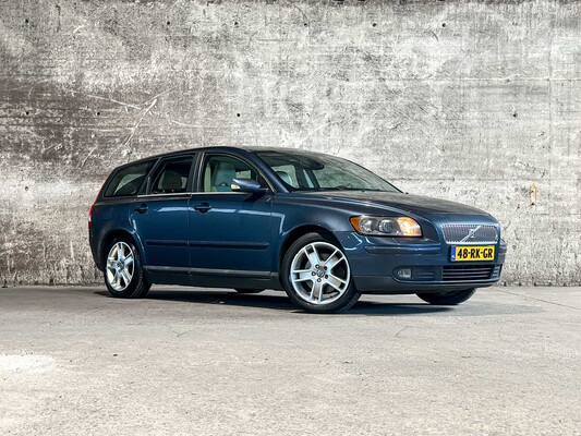 Volvo V50 2.4 Summum 140pk 2005 (Origineel-NL), 48-RK-GR