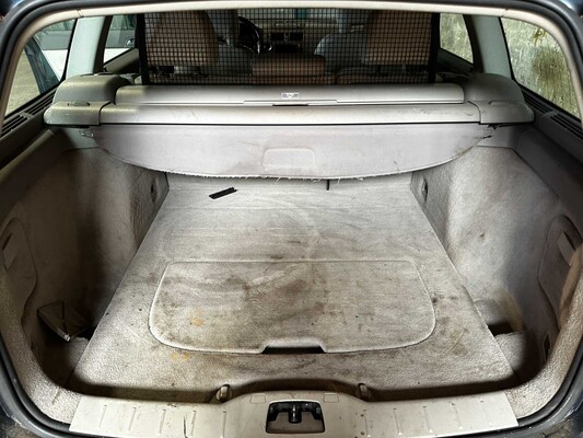 Volvo V50 2.4 Summum 140pk 2005 (Origineel-NL), 48-RK-GR