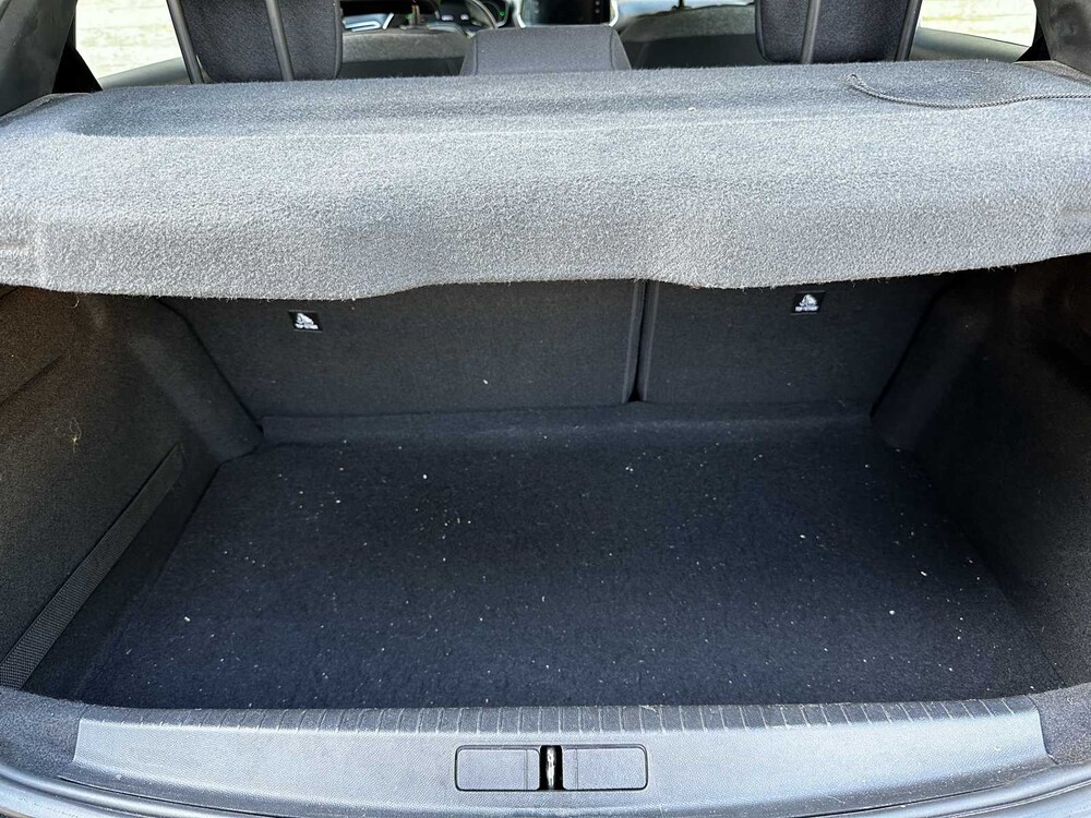 Peugeot 208 1.2 PureTech Active 75pk 2021 (Origineel-NL) 79.996 KM, L-094-NL