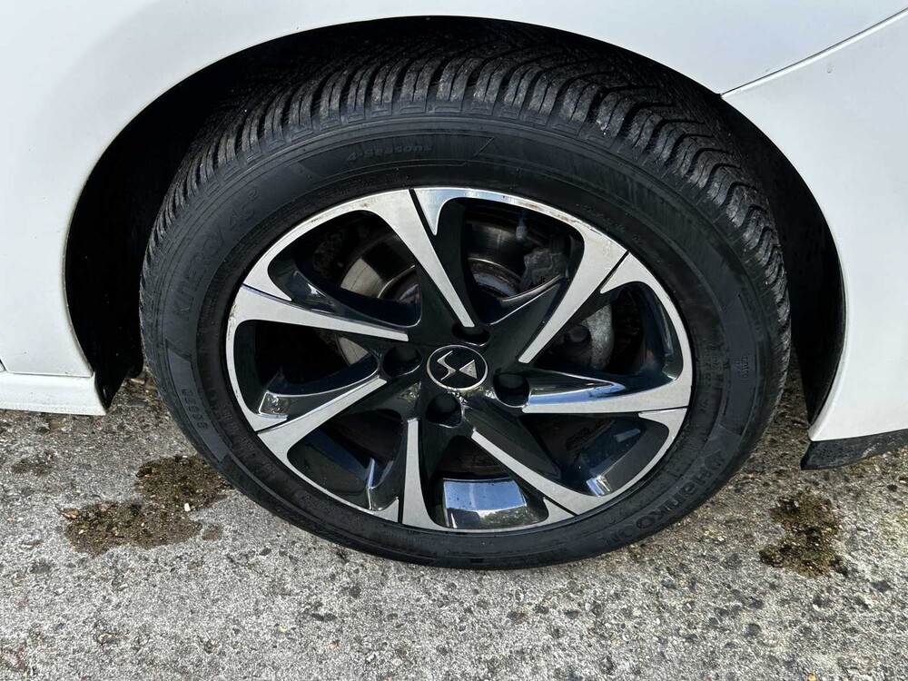 DS 3 1.2 PureTech Ultra Prestige 110pk 2016 (Automaat), Z-012-KS
