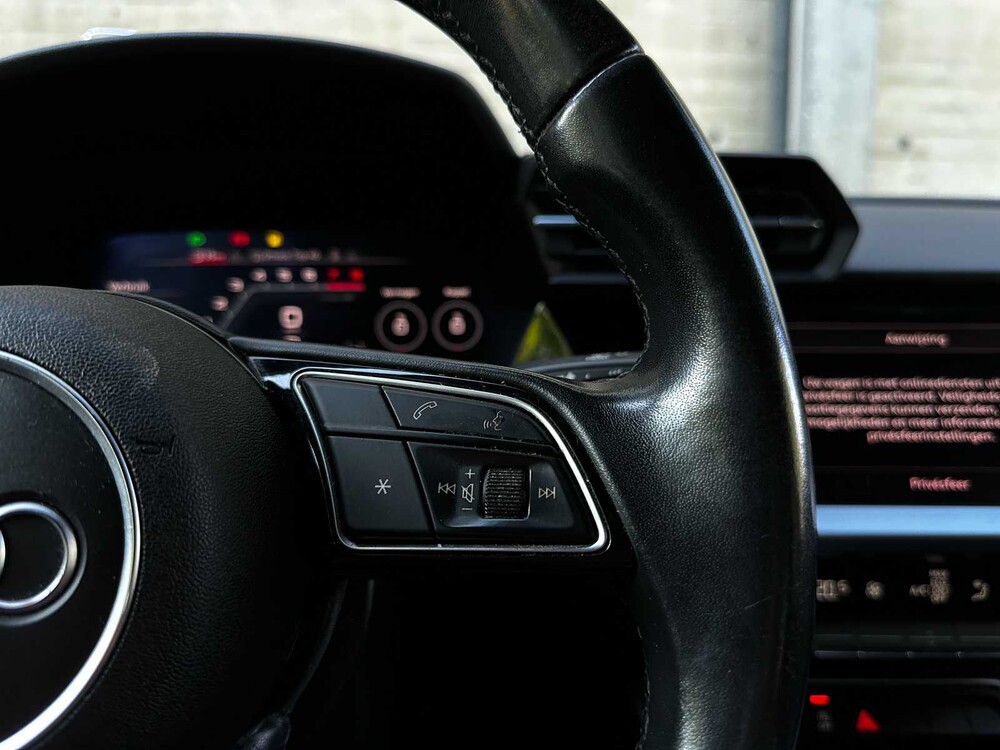 Audi A3 Limousine 35 TFSI Pro Line 150pk 2022 (Automaat), X-452-JR