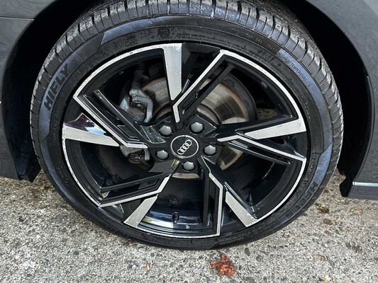 Audi A3 Limousine 35 TFSI Pro Line 150pk 2022 (Automaat), X-452-JR