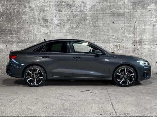 Audi A3 Limousine 35 TFSI Pro Line 150pk 2022 (Automaat), X-452-JR