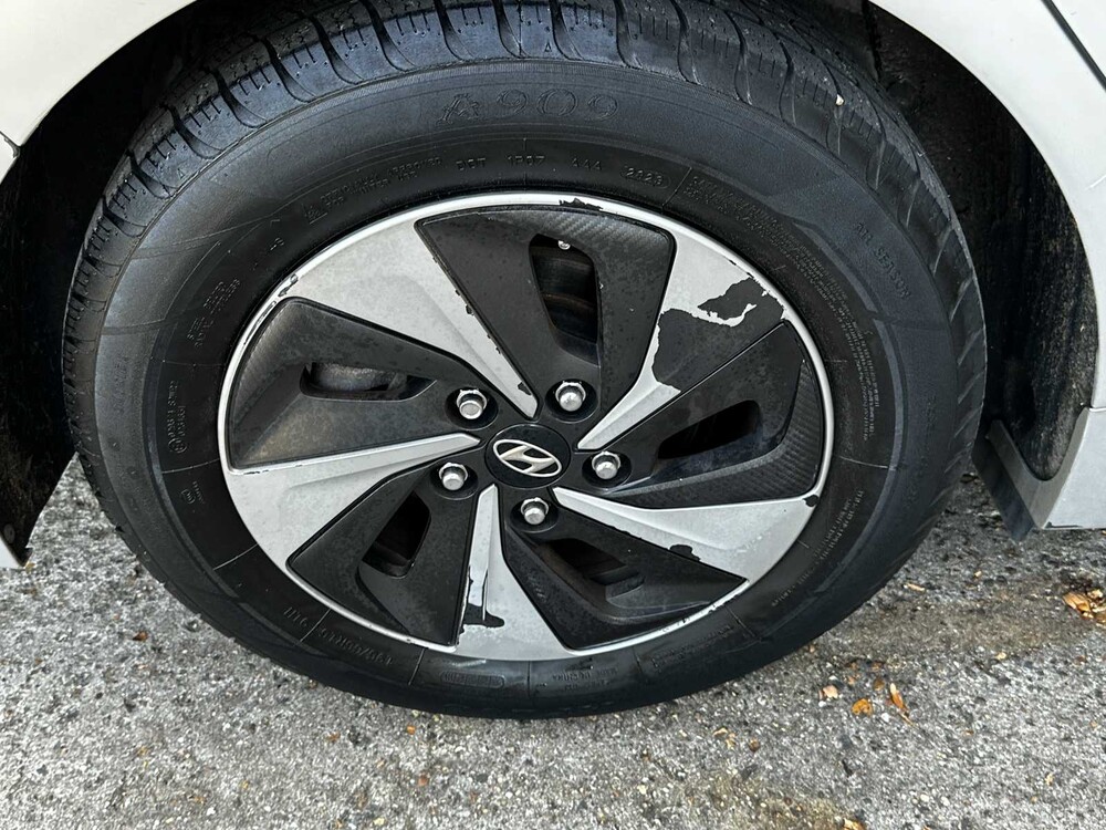 Hyundai IONIQ 1.6 GDi i-Motion 141pk 2018 (Origineel-NL), RF-975-B